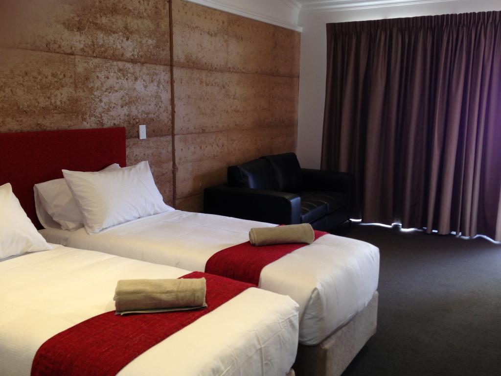 Crossroads Ecomotel Port Augusta Phòng bức ảnh
