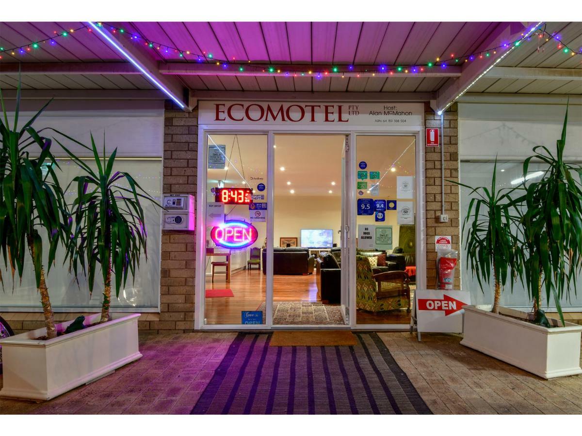 Crossroads Ecomotel Port Augusta Ngoại thất bức ảnh